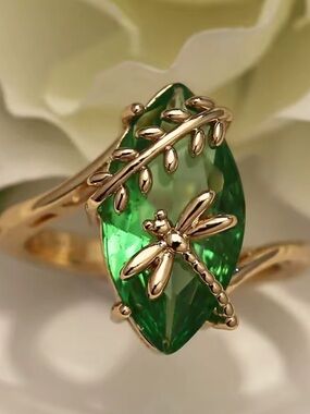 Vintage Emerald Marquis Dragonfly Ring